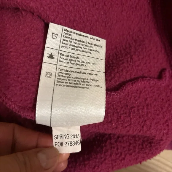 Carhartt Purple 1/4 Zip Hoodie
Embroidered Logo Slightly Distressed
Women's Sz L - Picture 7 of 8